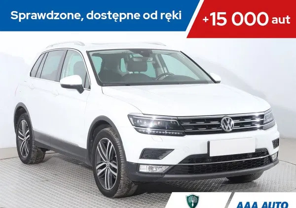 skała Volkswagen Tiguan cena 95000 przebieg: 115242, rok produkcji 2017 z Skała